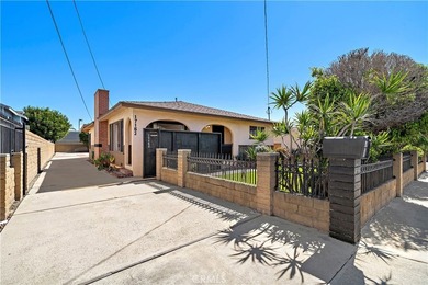 Beach Home Sale Pending in Huntington Beach, California