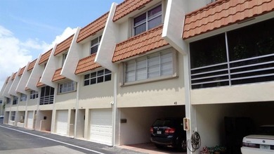 Beach Townhome/Townhouse For Sale in Lauderdale BY The Sea, Florida