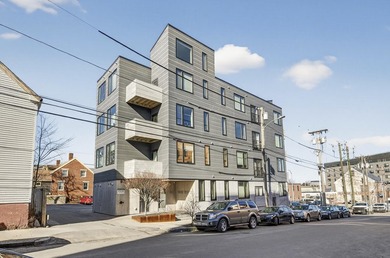 Beach Condo For Sale in Portland, Maine