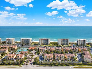 Beach Condo For Sale in Jensen Beach, Florida