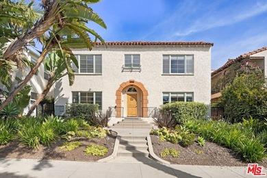 Beach Home For Sale in Santa Monica, California