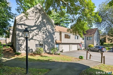 Beach Townhome/Townhouse For Sale in Stratford, Connecticut
