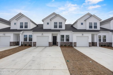 Beach Townhome/Townhouse Active Under Contract in Calabash, North Carolina