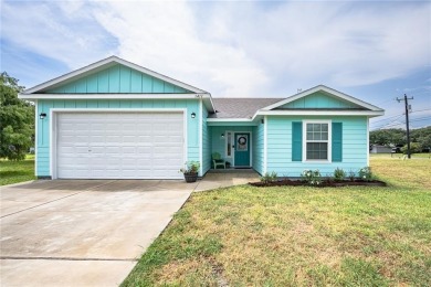 Beach Home For Sale in Rockport, Texas