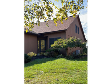 Beach Condo For Sale in Port Clinton, Ohio