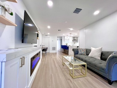 Beach Home For Sale in Delray Beach, Florida