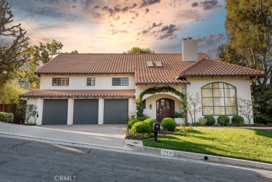 Beach Home For Sale in Pacific Palisades, California