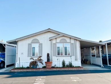 Beach Home For Sale in Huntington Beach, California