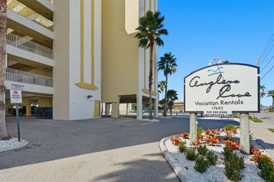 Beach Condo For Sale in Redington Shores, Florida