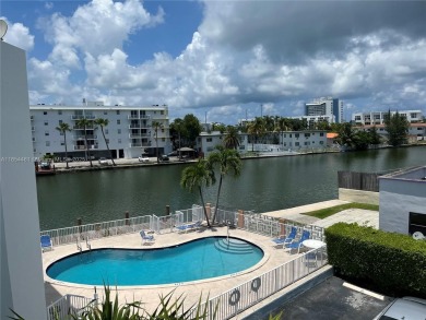 Beach Condo For Sale in Miami Beach, Florida