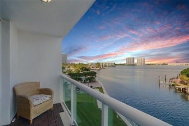 Beach Condo For Sale in North Miami Beach, Florida