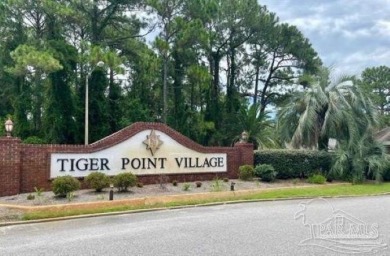 Beach Lot For Sale in Gulf Breeze, Florida