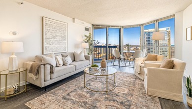 Beach Condo For Sale in Milwaukee, Wisconsin