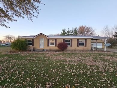 Beach Home For Sale in Oak Harbor, Ohio