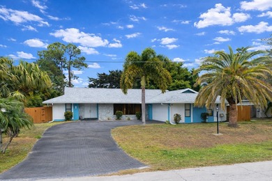 Beach Home For Sale in Port Saint Lucie, Florida
