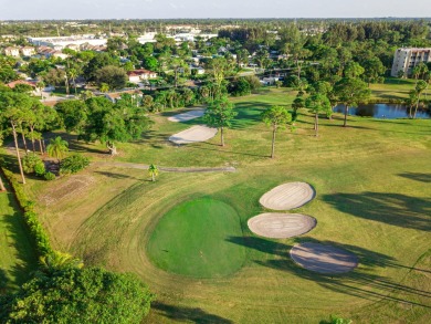 Beach Condo For Sale in Lake Worth, Florida