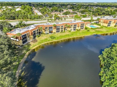 Beach Condo For Sale in Palm Beach Gardens, Florida