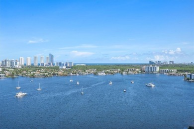 Beach Condo For Sale in North Miami Beach, Florida