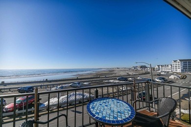 Beach Condo For Sale in Hampton, New Hampshire
