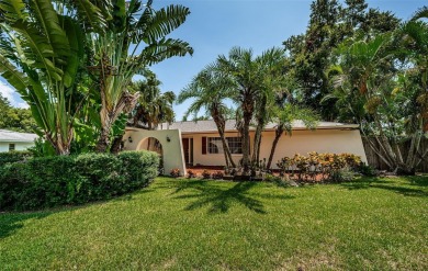 Beach Home Sale Pending in Clearwater, Florida