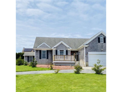 Beach Home For Sale in Portsmouth, Rhode Island
