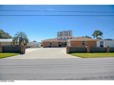 Beach Home For Sale in Panama City Beach, Florida