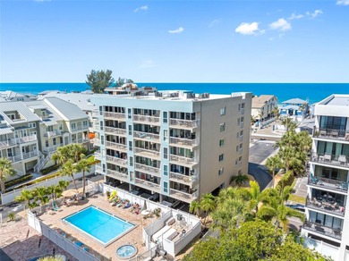 Beach Condo For Sale in Indian Shores, Florida