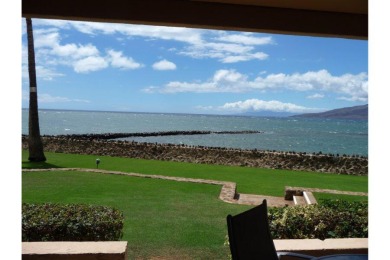 Beachfront 3bd2ba Condo With Air Conditioning - Menehune Shores # - Beach Vacation Rentals in Kihei, Maui, HI on Beachhouse.com