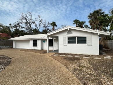 Beach Home For Sale in Sarasota, Florida