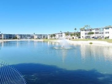 Beach Condo For Sale in Lake Worth, Florida