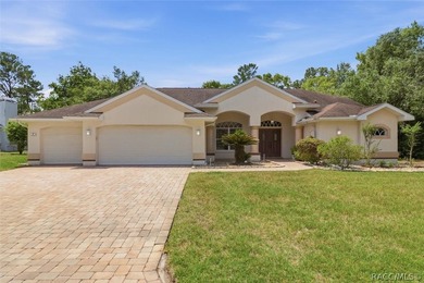 Beach Home For Sale in Homosassa, Florida