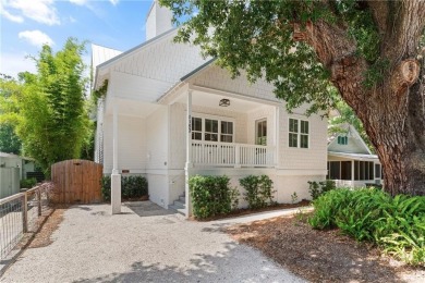 Beach Home For Sale in Saint Simons, Georgia