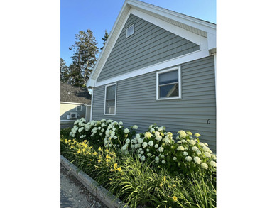 Beach Condo For Sale in Saco, Maine