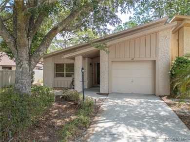 Beach Home For Sale in Homosassa, Florida