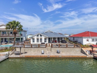 Beach Home For Sale in Rockport, Texas