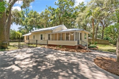 Beach Home Active Under Contract in Saint Simons, Georgia