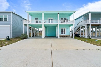 Beach Home For Sale in Rockport, Texas