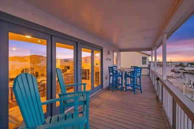 Beach Home For Sale in City by The Sea, Texas