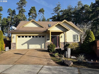 Beach Home For Sale in Florence, Oregon