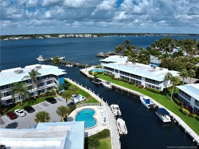 Beach Condo For Sale in Stuart, Florida
