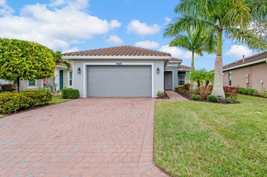 Beach Home For Sale in Port Saint Lucie, Florida