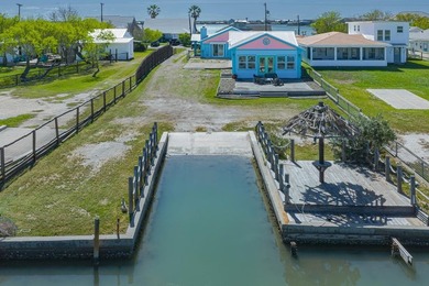 Beach Home For Sale in Rockport, Texas