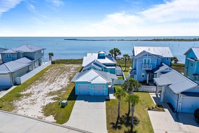 Beach Home For Sale in Rockport, Texas