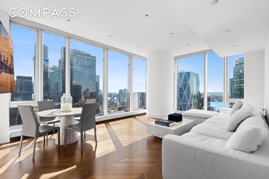 Beach Condo For Sale in New York, New York