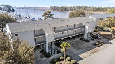 Beach Condo Active Under Contract in New Bern, North Carolina