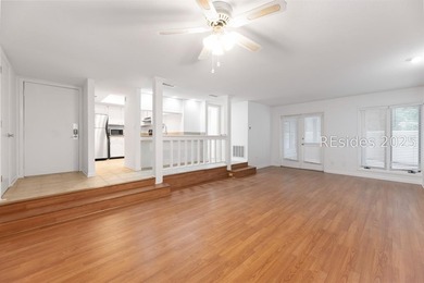 Beach Condo For Sale in Hilton Head Island, South Carolina