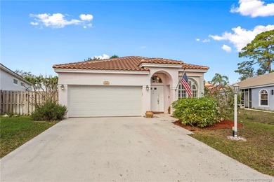 Beach Home Sale Pending in Greenacres, Florida