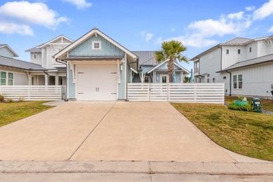 Beach Home For Sale in Rockport, Texas