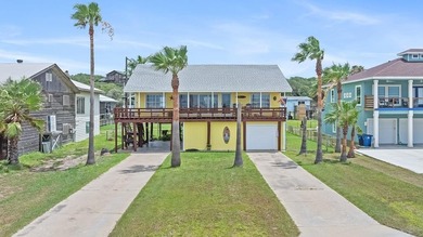 Beach Home For Sale in Ingleside, Texas