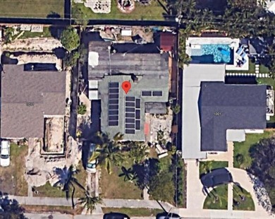 Beach Home For Sale in West Palm Beach, Florida